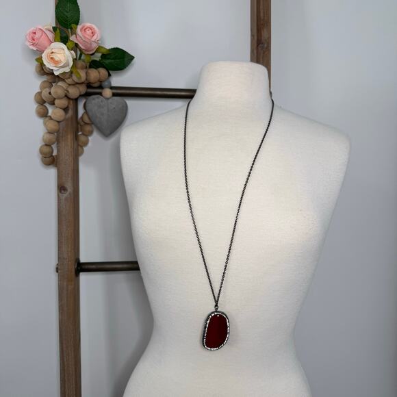 White House Black Market Fashion Necklace - Picture 1 of 6